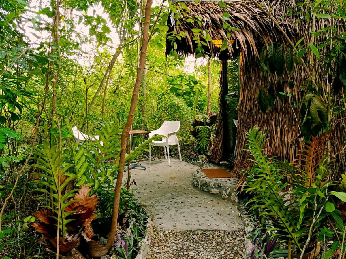 Archery-Asia Nipa Huts Moalboal Exterior foto